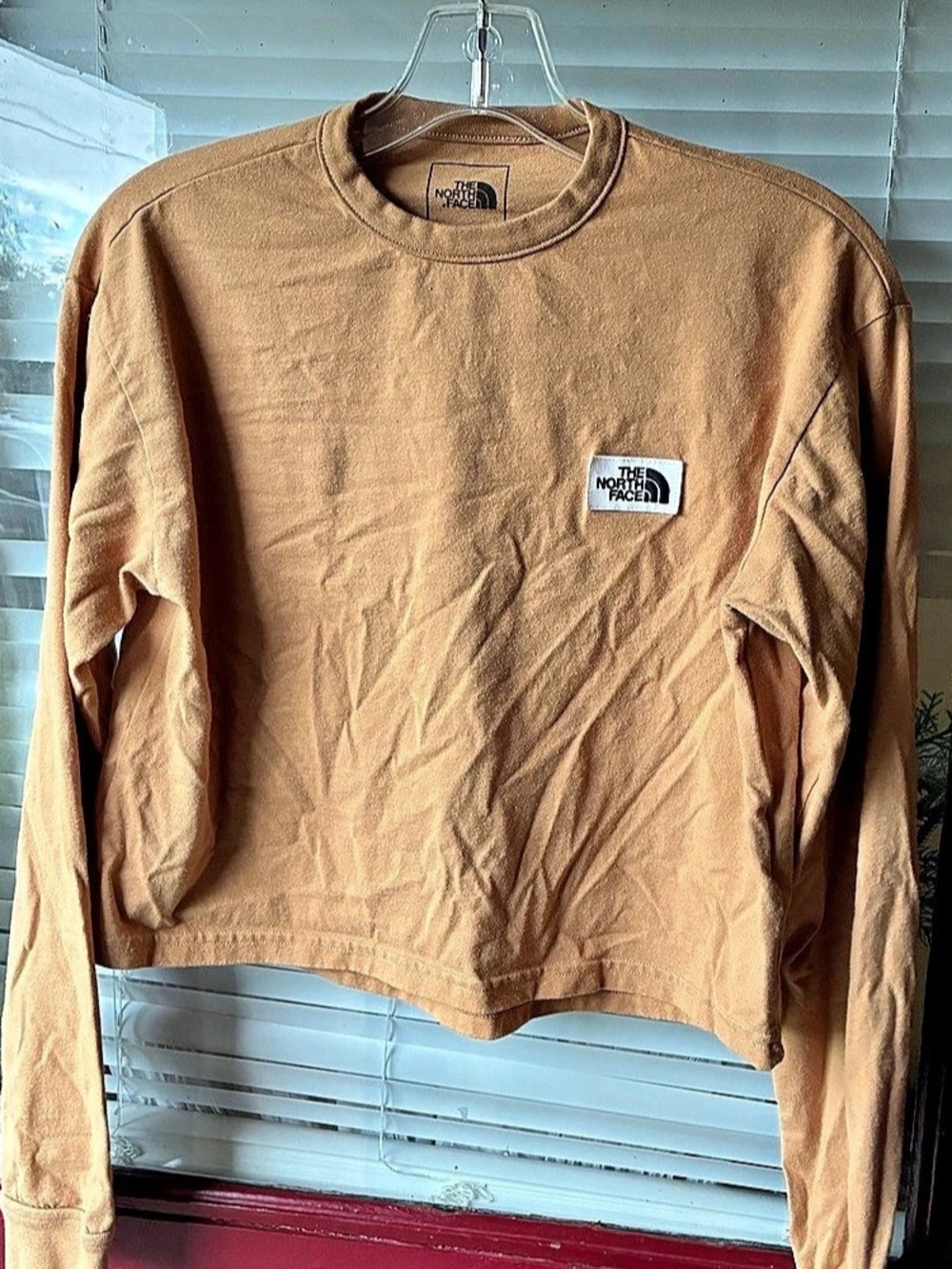 The North Face Long Sleeve Crop Top Women'Small Brown Cropped Size Small